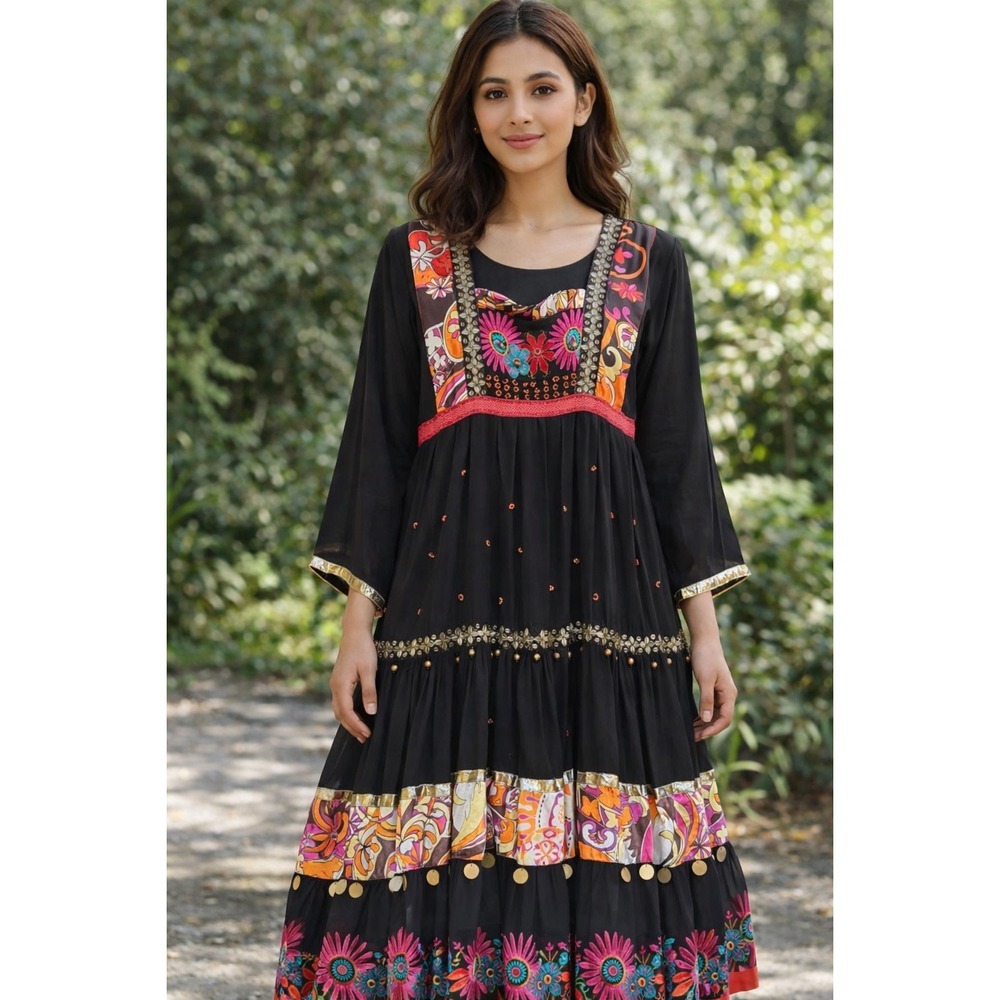 Y2K Monia's by Ally's Black Bohemian Embroidered Tiered Maxi Dress Size Large